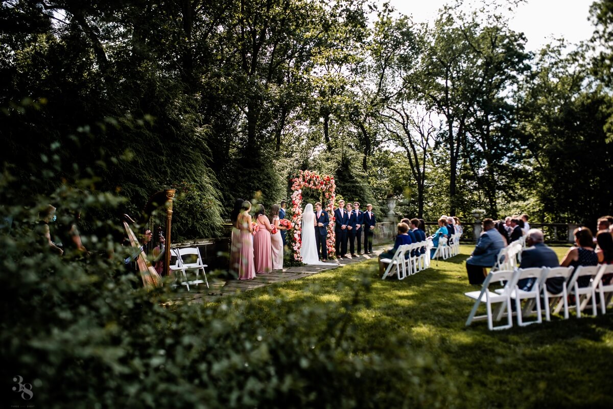 cleveland wedding planning for outdoor wedding ceremonies